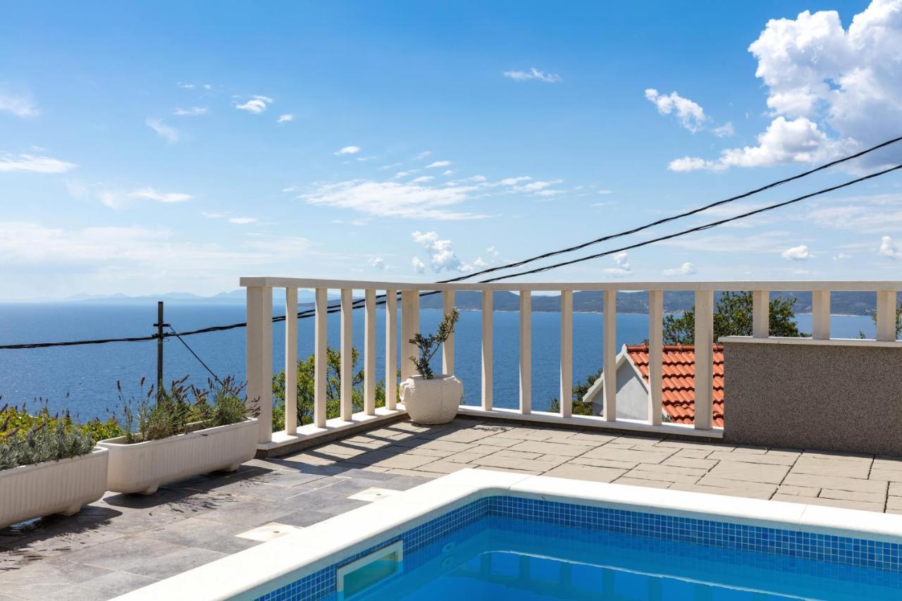 Holiday Home Dajana Pisak Exterior photo
